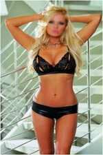 Amal - Queensway - London Escort